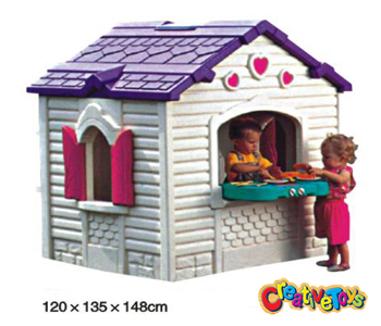 plastic toy house outdoor